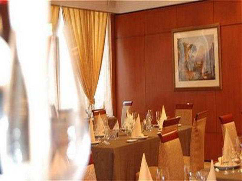 Crowne Plaza Nanjing Hotels & Suites Exterior foto